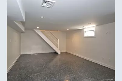 139 Waverly Avenue #1st Floor Left, Mamaroneck, NY 10543 - Photo 8