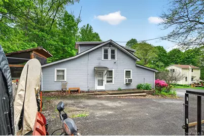 32 Tarbell Road, Wallkill, NY 12721 - Photo 6