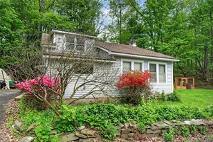 32 Tarbell Rd, Wallkill, NY 12721 - Photo 4