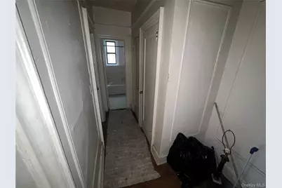 1314 Stratford Avenue, Bronx, NY 10472 - Photo 34