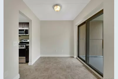 505 White Plains Road #3D, Eastchester, NY 10709 - Photo 10