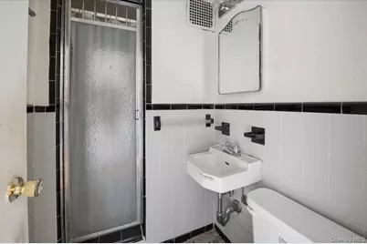 1111 Midland Avenue #6H, Bronxville, NY 10708 - Photo 12