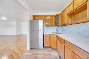 140-14 Charles Ln, Springfield Gardens, NY 11413 - Photo 28