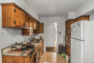 61 Redwood Lane, Massapequa Park, NY 11762 - Photo 8