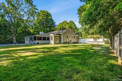 16 Old Stump Road, Brookhaven, NY 11719 - Photo 32