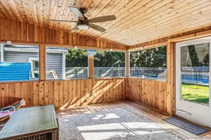 16 Old Stump Rd, Brookhaven, NY 11719 - Photo 12