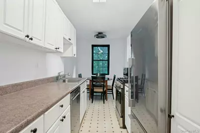 1273 North Avenue #Entry 8, Apt 2F, New Rochelle, NY 10804 - Photo 8