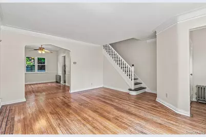 2046 26th Street, Astoria, NY 11105 - Photo 2