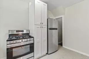 20-46 26th St, Astoria, NY 11105 - Photo 10