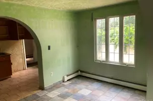 40 East Ave, Freeport, NY 11520 - Photo 4