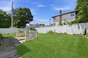 258 Marguerite Ave, Floral Park, NY 11001 - Photo 36