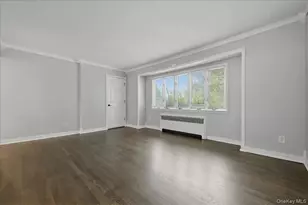 258 Marguerite Ave, Floral Park, NY 11001 - Photo 10