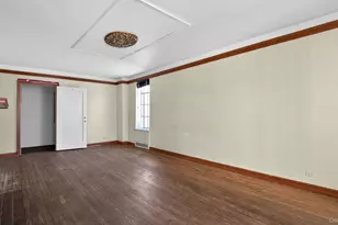 353 W 56th St, New York, NY 10019 - Photo 8