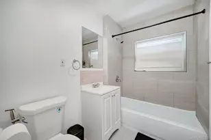 2067 Chatterton Ave, Bronx, NY 10472 - Photo 18
