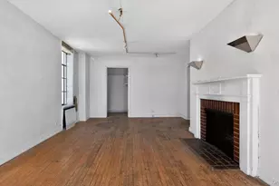 353 W 56th St, New York, NY 10019 - Photo 8