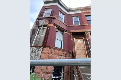 18 Agate Court, Brooklyn, NY 11213 - Photo 2