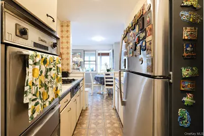 4310 Kissena Boulevard #6B, Flushing, NY 11355 - Photo 10