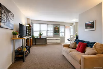 4310 Kissena Boulevard #6B, Flushing, NY 11355 - Photo 18