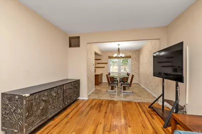 281 Wheeler Avenue #12, Valley Stream, NY 11580 - Photo 6