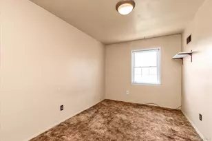 281 Wheeler Ave, Valley Stream, NY 11580 - Photo 16