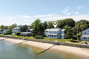 300 Terry Path, Mattituck, NY 11952 - Photo 2