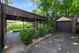 36 Lafayette Ave, Lynbrook, NY 11563 - Photo 40