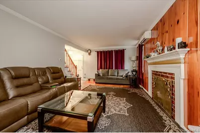 295 Maryland Avenue, Freeport, NY 11520 - Photo 4