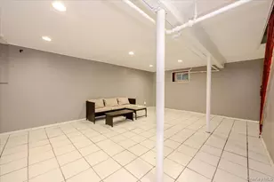 295 Maryland Ave, Freeport, NY 11520 - Photo 20