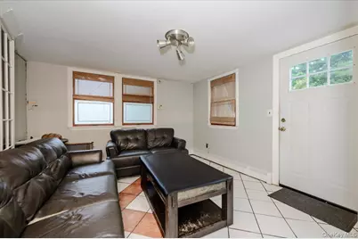 295 Maryland Avenue, Freeport, NY 11520 - Photo 6