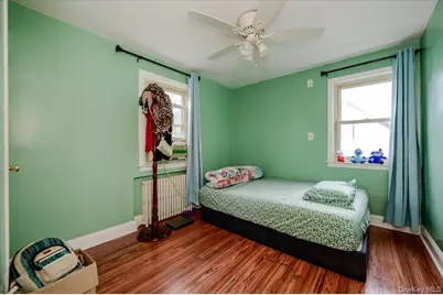295 Maryland Avenue, Freeport, NY 11520 - Photo 16