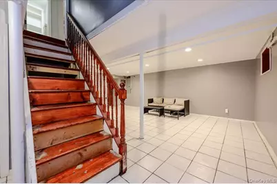 295 Maryland Avenue, Freeport, NY 11520 - Photo 22