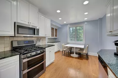 514 Esplanade, Pelham, NY 10803 - Photo 12