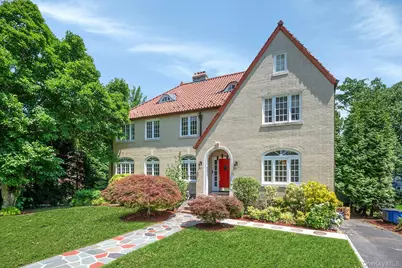 514 Esplanade, Pelham, NY 10803 - Photo 2