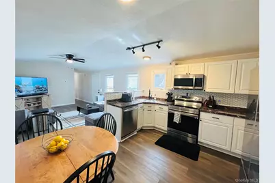 723 Beekman Road #42, Hopewell Junction, NY 12533 - Photo 8