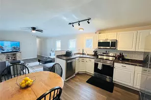 723 Beekman Rd, Hopewell Junction, NY 12533 - Photo 8