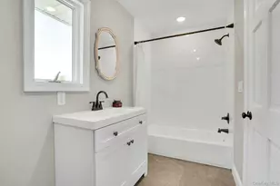 30 Sarina Dr, Commack, NY 11725 - Photo 14