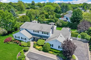 257 Shadybrook Ln, West Islip, NY 11795 - Photo 44