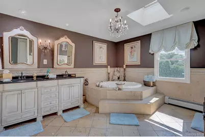 257 Shadybrook Lane, West Islip, NY 11795 - Photo 28
