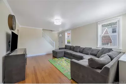 374 Rockaway Parkway, Valley Stream, NY 11580 - Photo 8