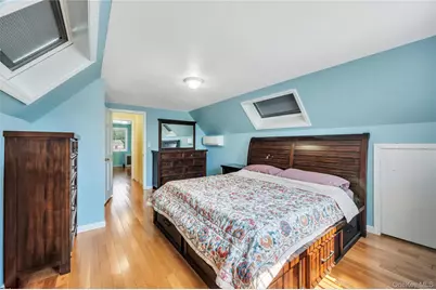 374 Rockaway Parkway, Valley Stream, NY 11580 - Photo 20