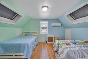 374 Rockaway Pkwy, Valley Stream, NY 11580 - Photo 14