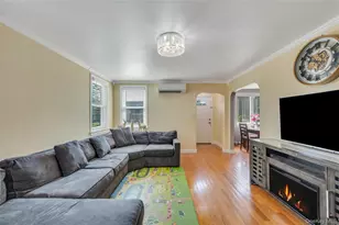 374 Rockaway Pkwy, Valley Stream, NY 11580 - Photo 10