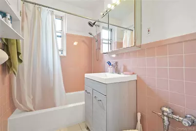 26-21 Union Street #3B, Flushing, NY 11354 - Photo 16