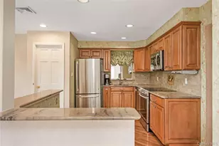 3332 Elliott Blvd, Oceanside, NY 11572 - Photo 12