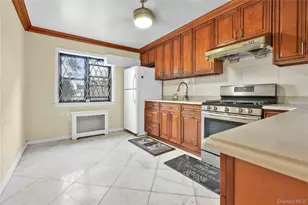 29-50 137th St, Flushing, NY 11354 - Photo 14