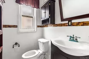 4212 Wilder Ave, Bronx, NY 10466 - Photo 14