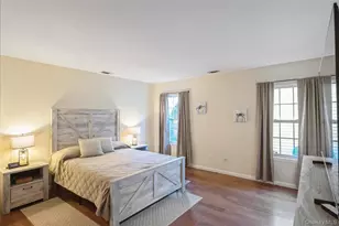 8 Jennifer Ln, Middle Island, NY 11953 - Photo 8
