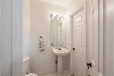 8 Jennifer Lane, Middle Island, NY 11953 - Photo 6