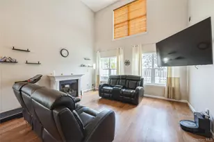 8 Jennifer Ln, Middle Island, NY 11953 - Photo 12