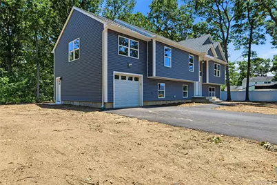 37 2nd Street, Moriches, NY 11955 - Photo 4